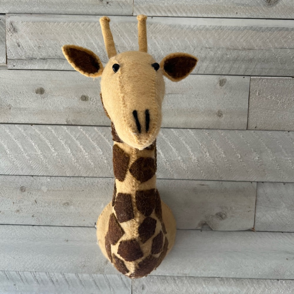 Fiona walker mini giraffe head
